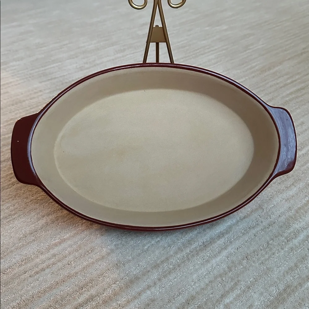 Like New PAMPERED CHEF Family Tradition Stoneware Oval Baker Casserole Cranberry